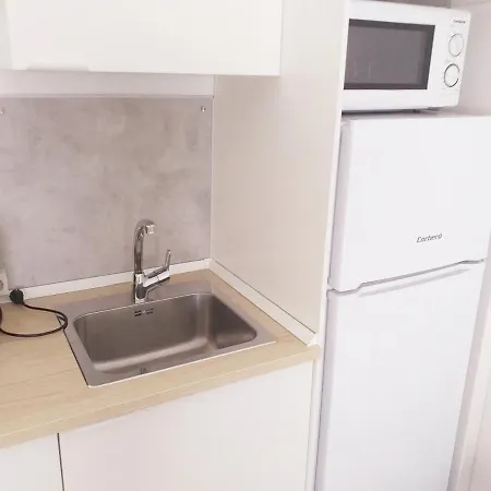 Tresbbb 4 Apartament